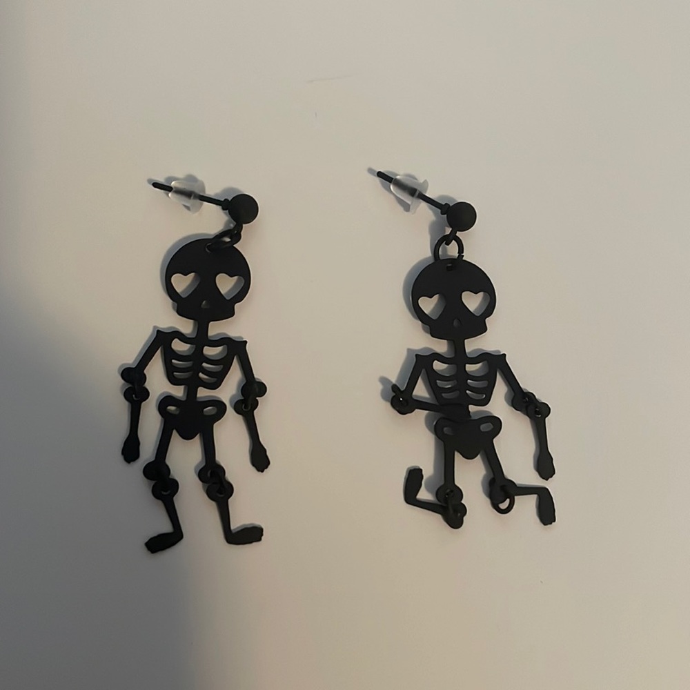 Skeleton earrings Brand New Never Worn One Size